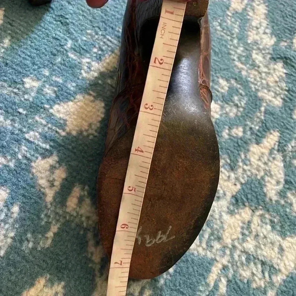 Vintage 1940s genuine alligator heels for tiny feet - Picture 10 of 10